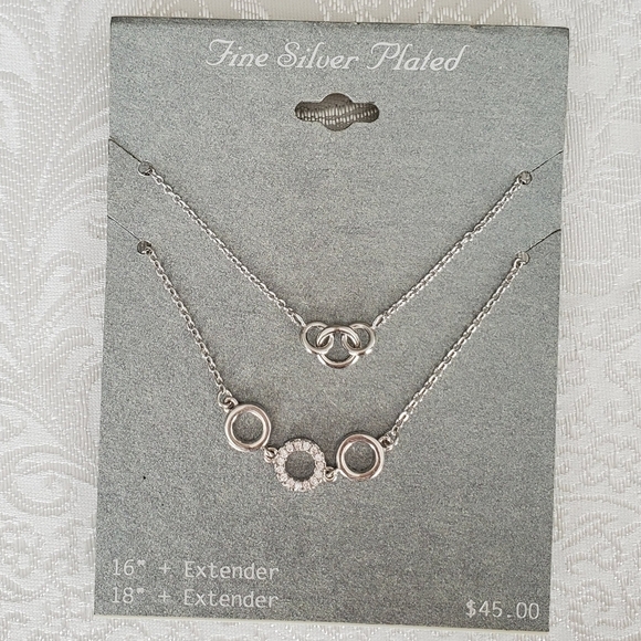 Kohl's PAIR of two silver necklaces circles silver plated‎ jewelry - Picture 1 of 5